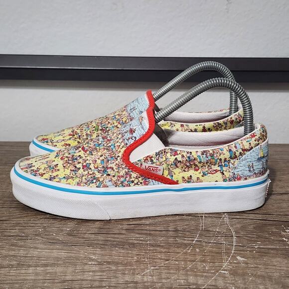 Vans Classic Slip-On X Wheres Waldo Beach Women's Shoes Womens Size 7 Multicolor - Picture 1 of 9